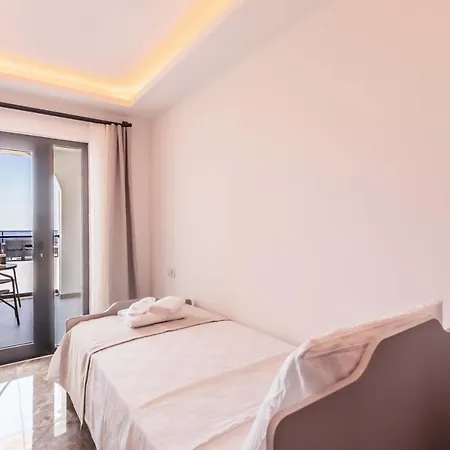 Zakkum Apartment