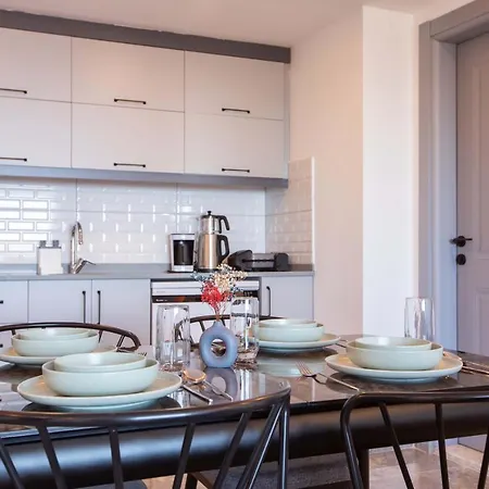 Zakkum Apartment